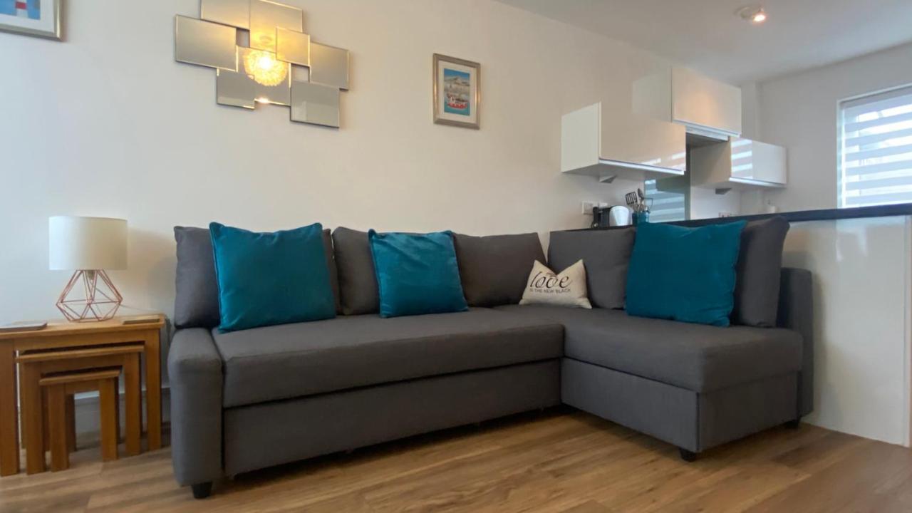 Comfy 2 Bed House Located At Wareham Train Station Villa Dış mekan fotoğraf